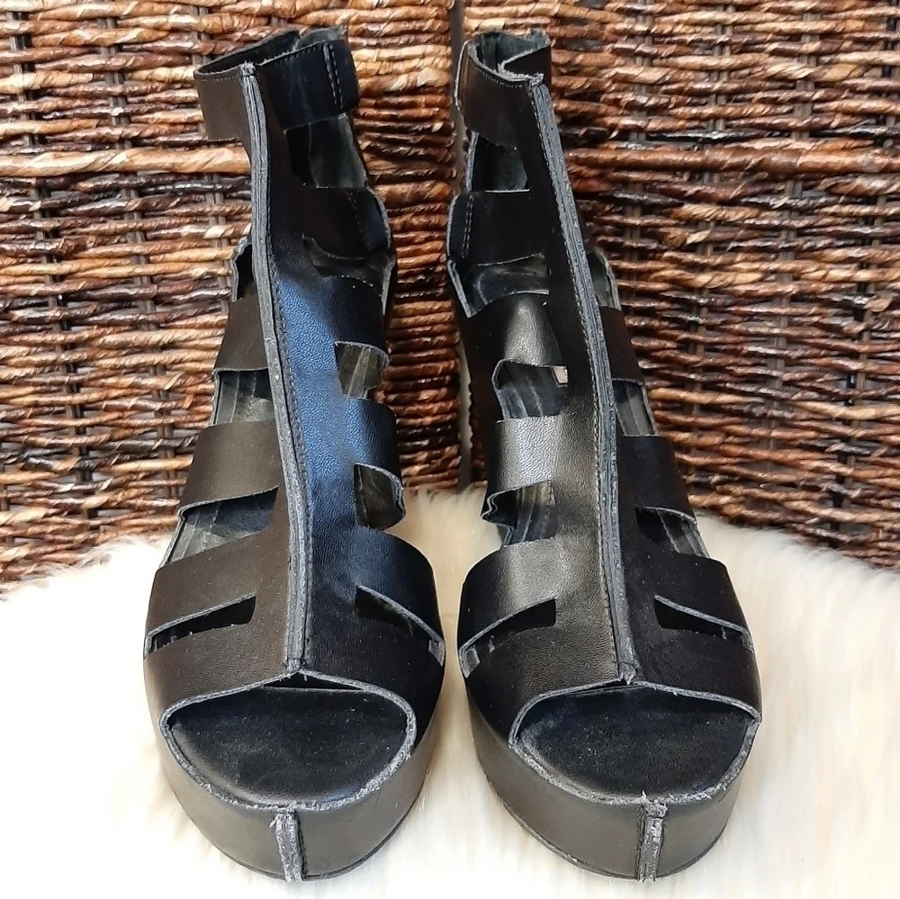 BCBGeneration Women's 7 Black Torrez Leather Platform Wedge Sandals Cage Heels